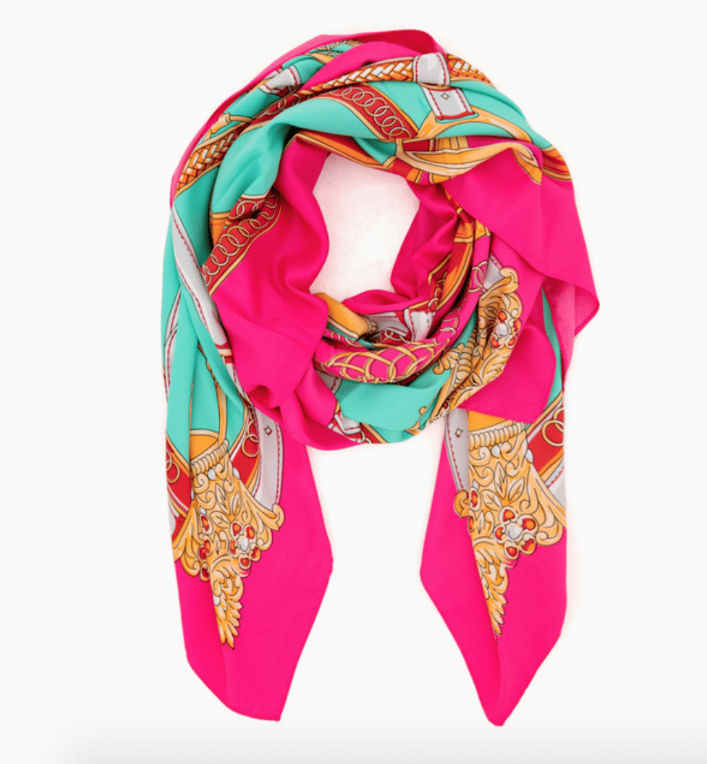 LABELLOV - A Hermès scarf looks fabulous as a top 😍 Wear with a