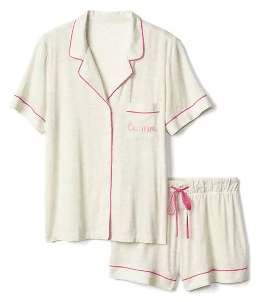 the fashion magpie gap embroidered love me pajamas