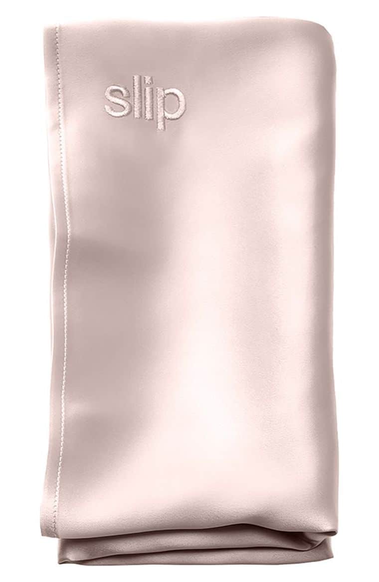 The Fashion Magpie Slip Silk Pillowcase 2