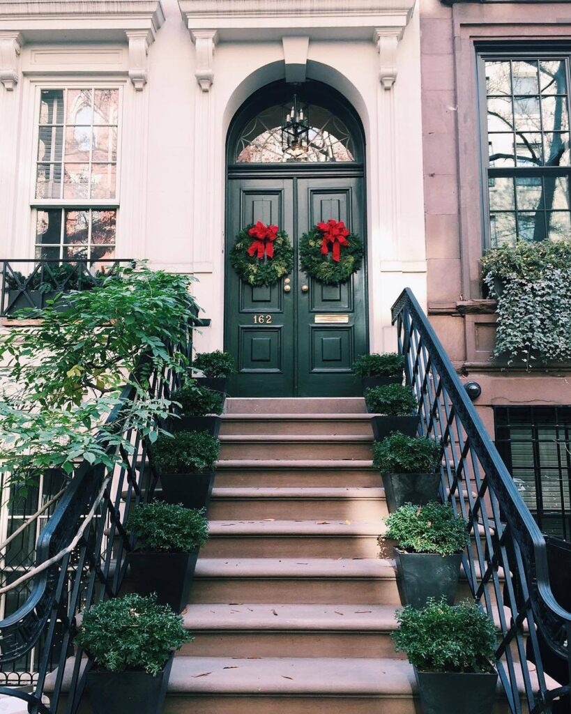 nyc townhome with christmas wreaths