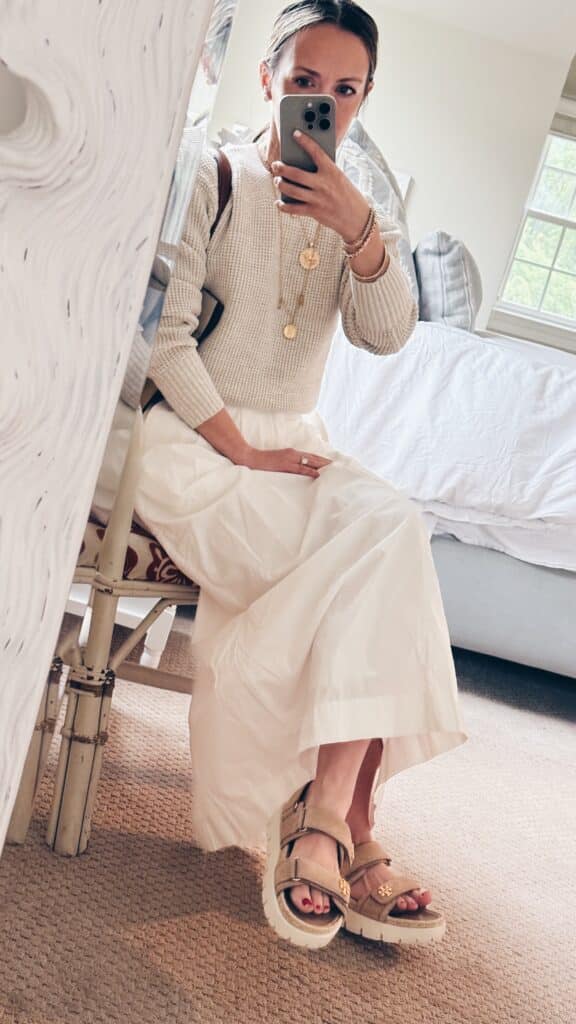 jen shoop wears tory burch kira sport sandals