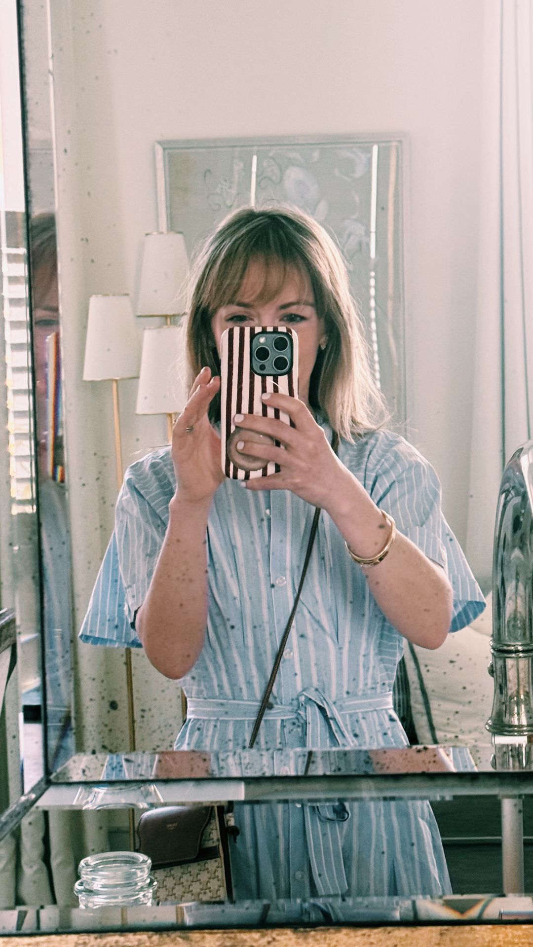 blue and white stripes