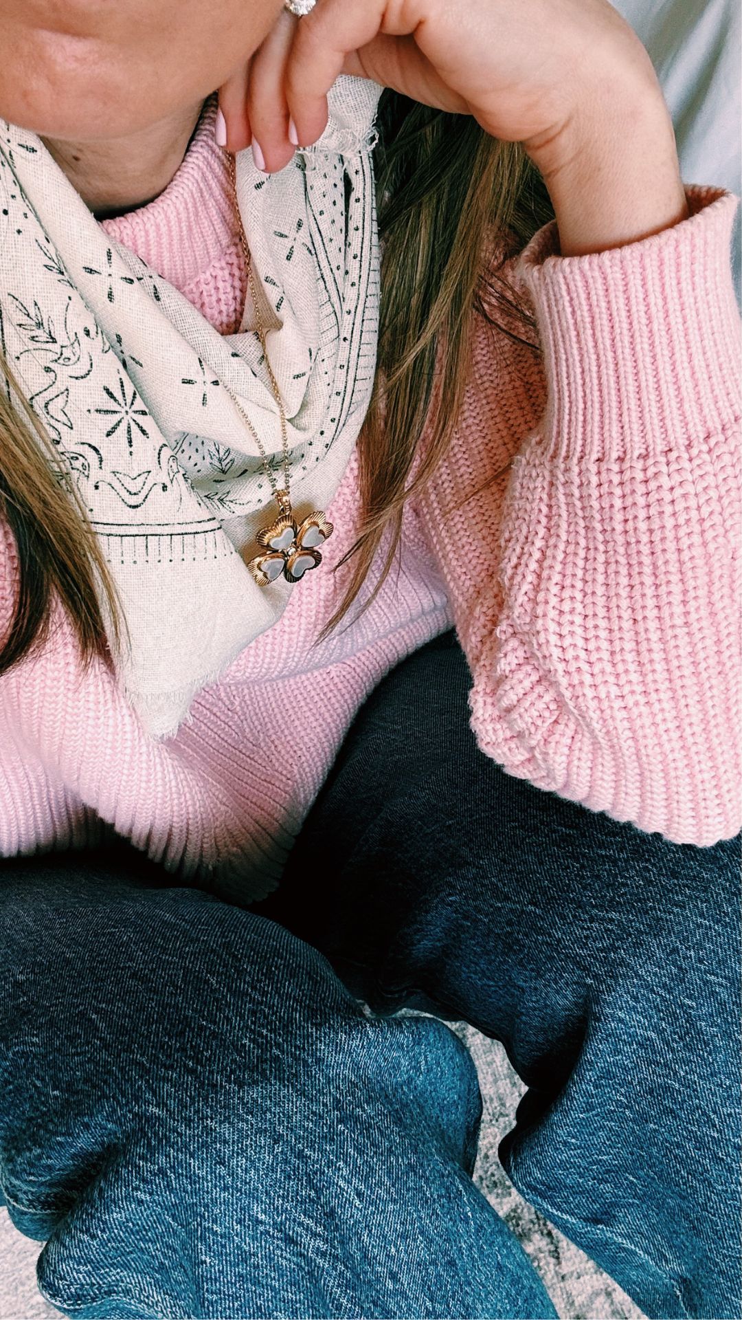 pink sweater