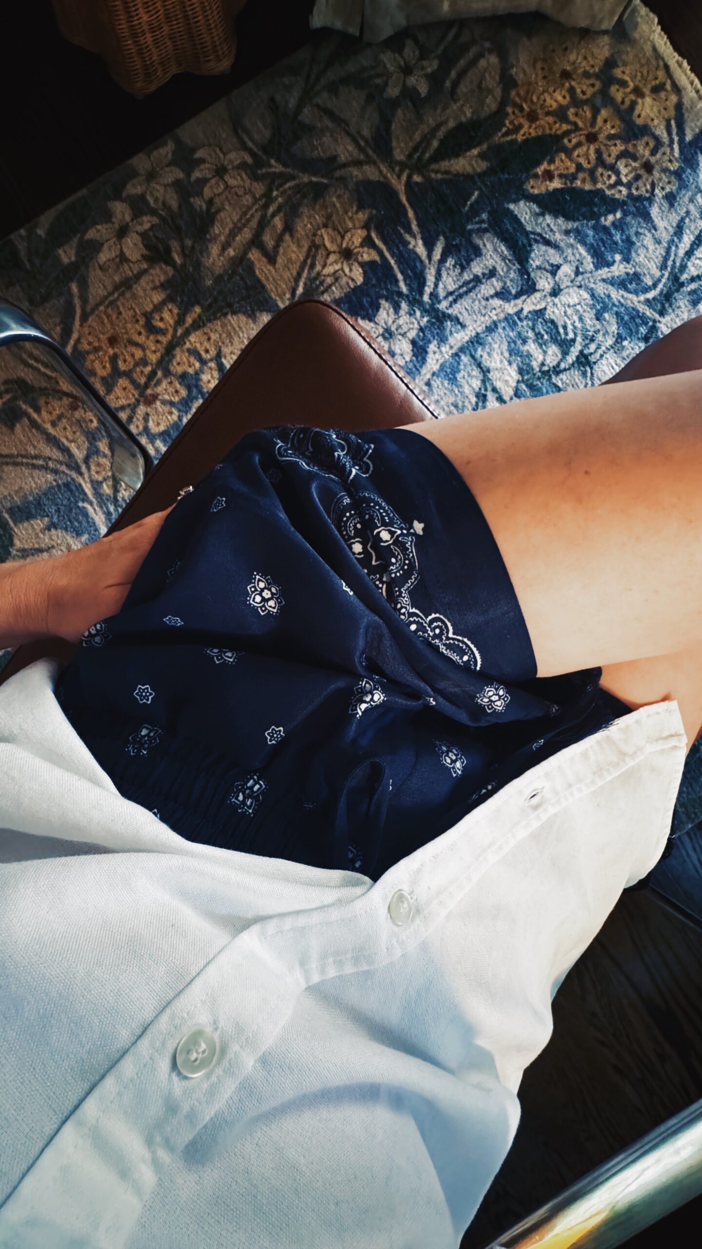 Navy Good American shorts