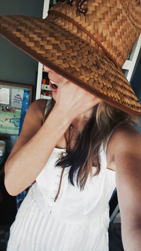 straw hat 