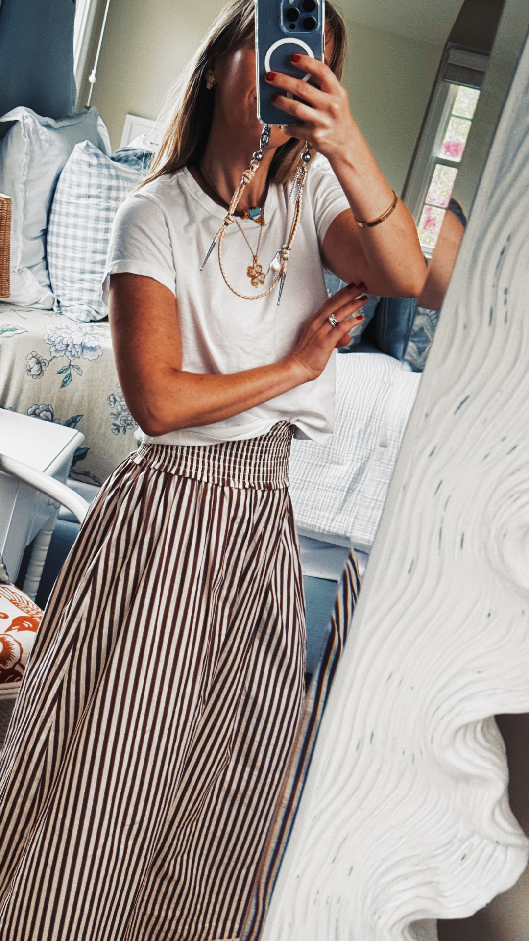 Hill house skirt