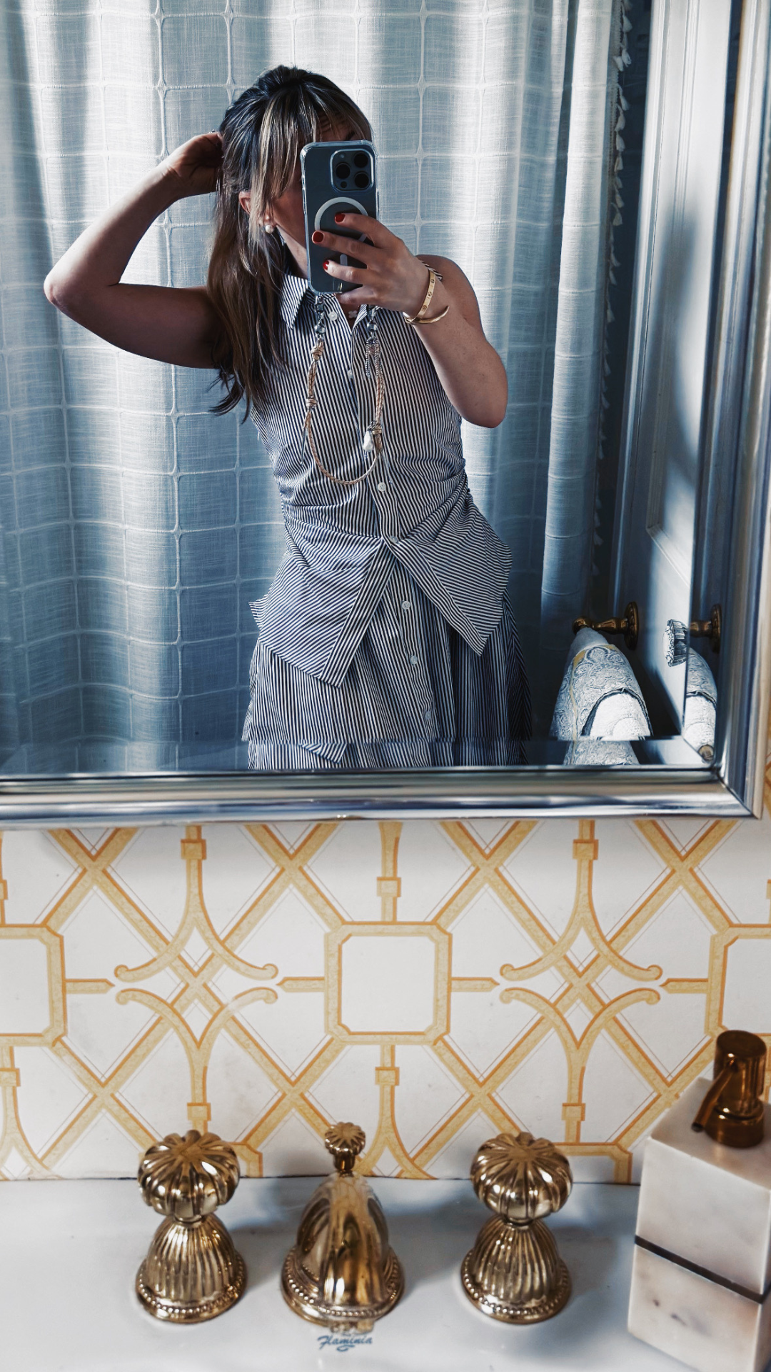bolo phone wristlet 
