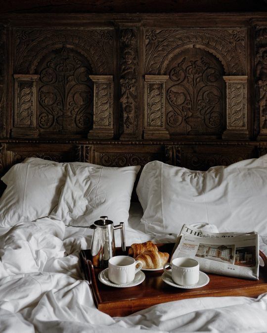 small ways to romanticize your life