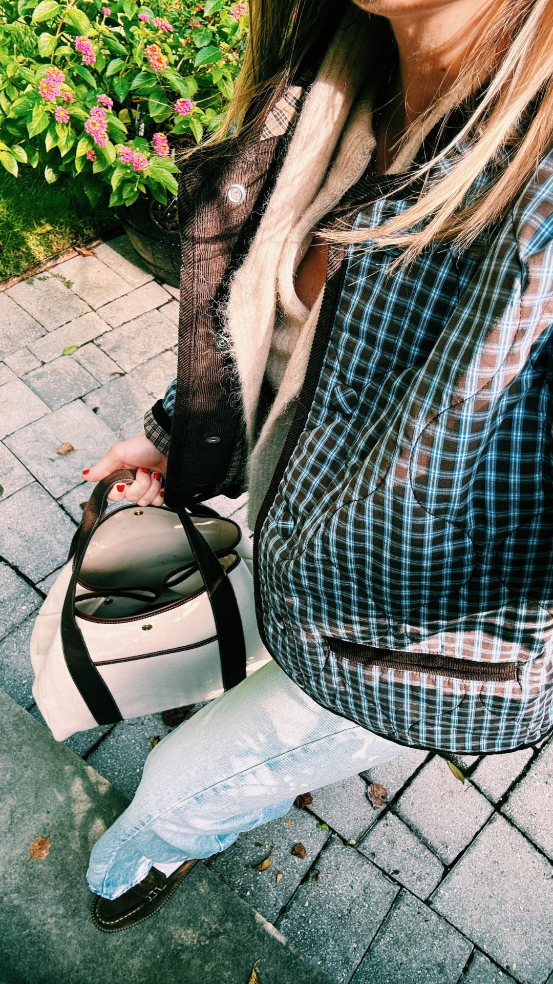 Tote bag