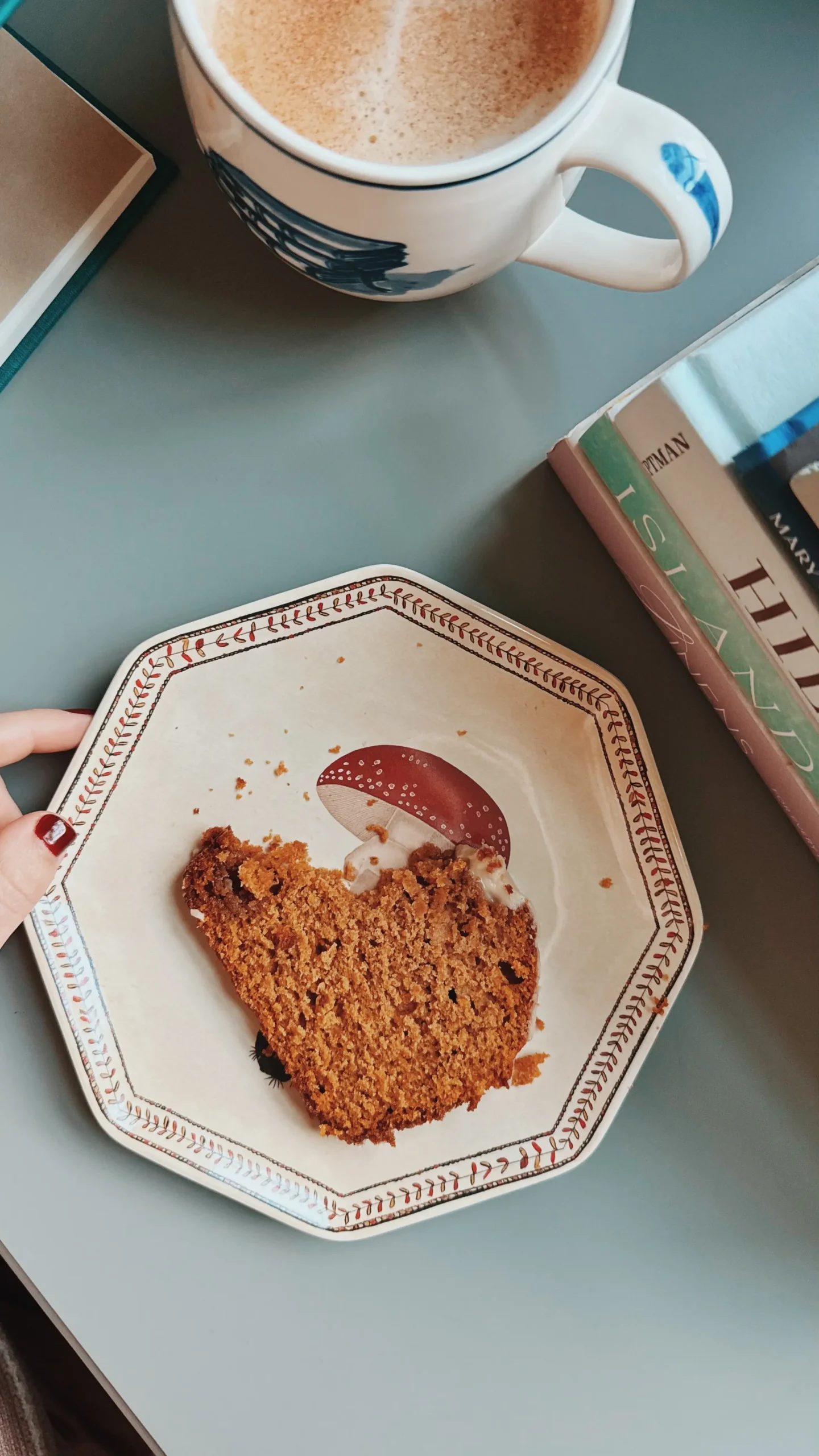 pumpkin bread with maple glaze